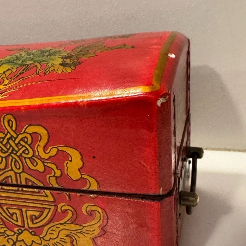 Chinese Jewelry Pillow Box